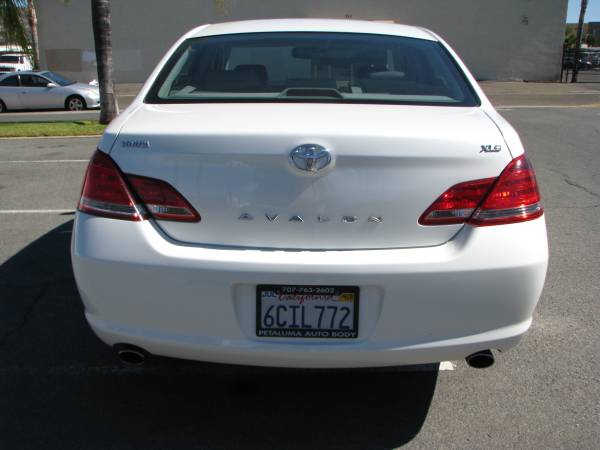 2005 Toyota Avalon XLS 4dr - - by dealer - vehicle for sale in El Cajon, CA – photo 5