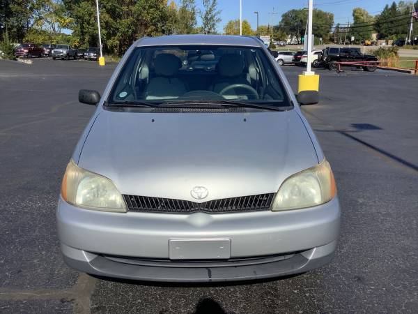 Deal! 2002 Toyota Echo! Reliable! - cars & trucks - by dealer -... for sale in Ortonville, MI – photo 8