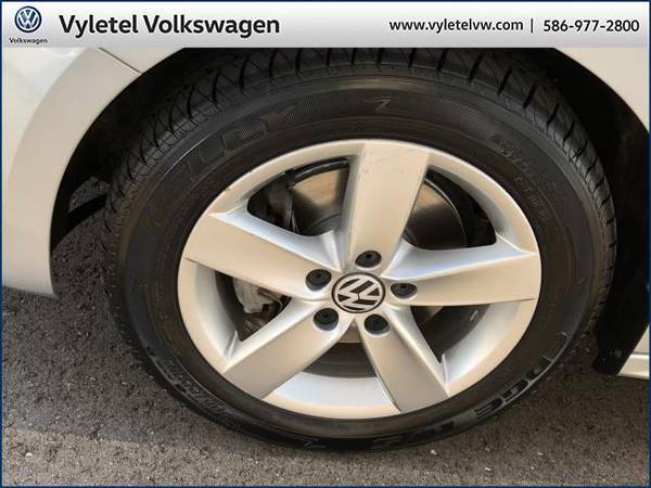 2011 Volkswagen Jetta Sedan sedan 4dr Manual TDI w/Nav - Volkswagen... for sale in Sterling Heights, MI – photo 7