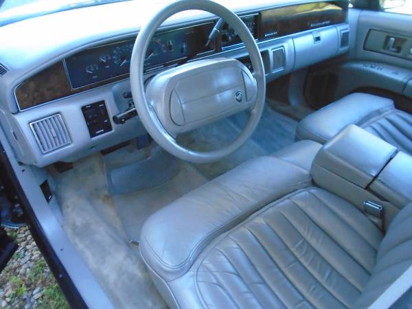 💥🐱‍🏍 1993 BUICK ROADMASTER * LIKE NEW * ONLY 98K MILES * - cars &... for sale in West Point, KY, KY – photo 4