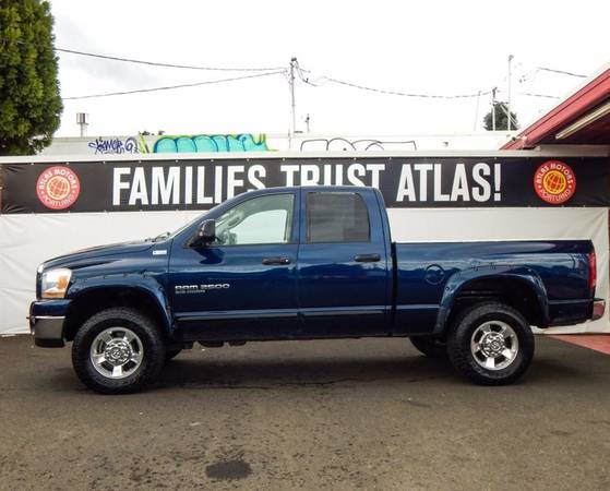 2006 Dodge Ram 2500 Crew Cab 4WD 4x4 Truck - cars & trucks - by... for sale in Portland, OR – photo 2