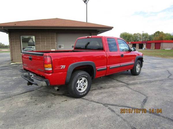 2000 Chevrolet Silverado 1500 LS 3dr 4WD Extended Cab SB 176876 Miles for sale in Neenah, WI – photo 5
