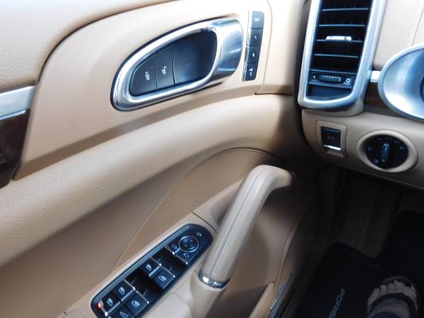 2013 Porsche Cayenne for sale in Fishers, IN – photo 12