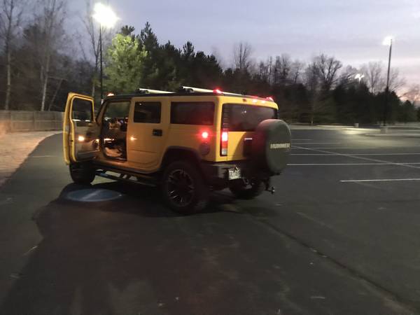 2003 Hummer H2 - cars & trucks - by owner - vehicle automotive sale for sale in Sylvania, OH – photo 2