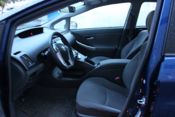 2010 Toyota Prius - 80, 836 Actual Miles - 51 MPG City - Super Nice for sale in Corvallis, OR – photo 10