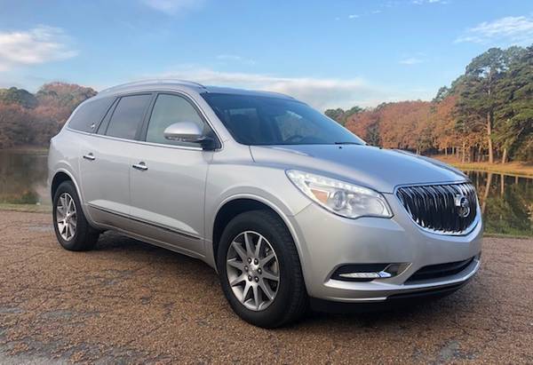 2014 Buick Enclave Silver Leather 2nd Row Buckets SUV**CLEAN... for sale in Heber Springs, TN – photo 4