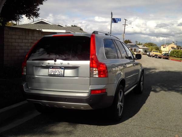 2011 VOLVO XC90 R-DESIGN - cars & trucks - by dealer - vehicle... for sale in HARBOR CITY, CA – photo 17