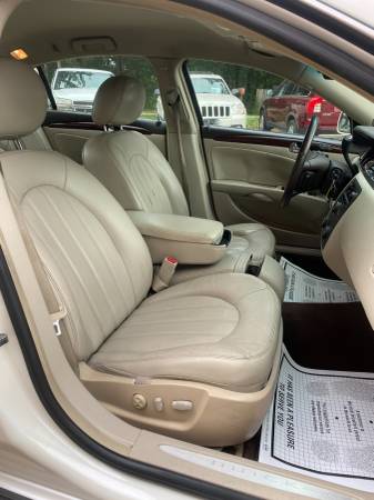 2009 BUICK LUCERNE CXL - cars & trucks - by dealer - vehicle... for sale in Greenville, SC – photo 15