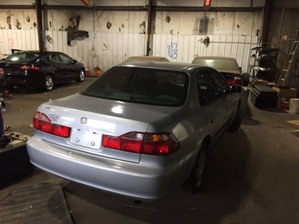 1999 Honda Accord - cars & trucks - by owner - vehicle automotive sale for sale in Oklahoma City, OK – photo 3
