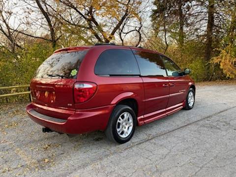 EXTRA CLEAN DODGE CARAVAN HANDICAP WHEELCHAIR ACCESSIBLE MOBILITY... for sale in SKOKIE, WI – photo 6