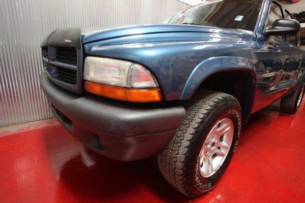 2003 Dodge Dakota 4WD Crew Cab Sport - GET APPROVED!! for sale in Evans, CO – photo 4