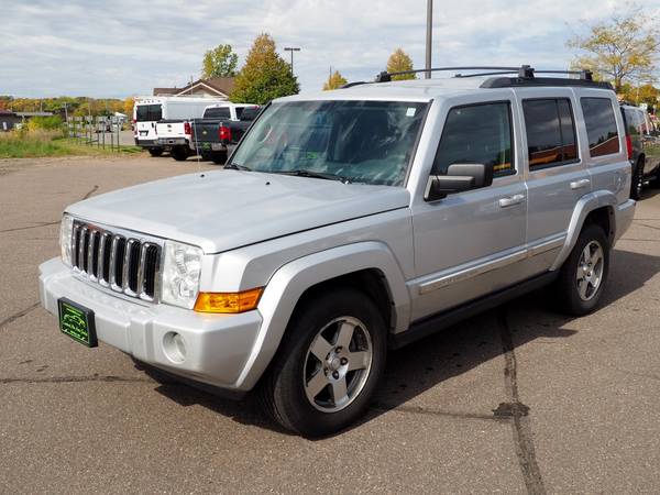 2010 Jeep Commander Sport 4x4 - cars & trucks - by dealer - vehicle... for sale in Buffalo, MN – photo 2