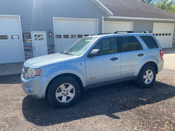 2008 ford Escape Hybrid AWD - - by dealer - vehicle for sale in Indianola, IA – photo 2
