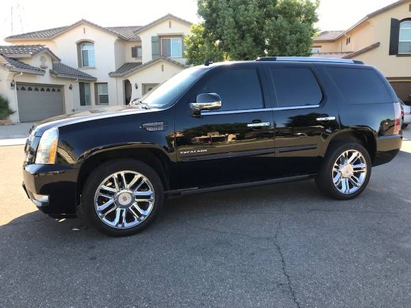 2012 CADILLAC ESCALADE LUXURY EDITION--78,000 MILES--CLEAN TITLE!! for sale in Modesto, CA – photo 2
