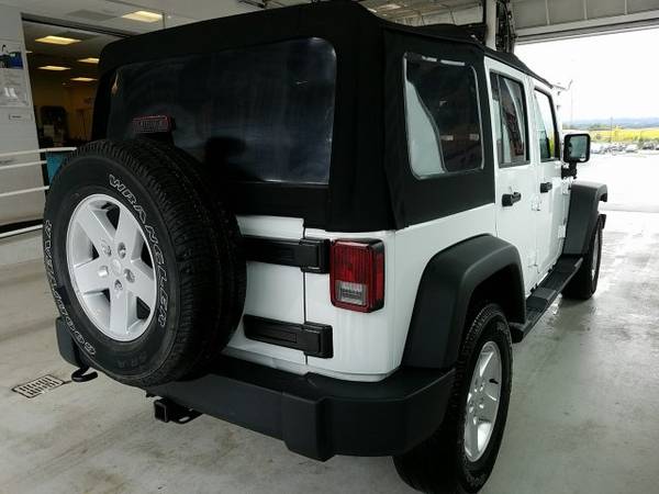 2017 Jeep Wrangler Unlimited Sport Convertible Bright White Clearcoat for sale in State College, PA – photo 15