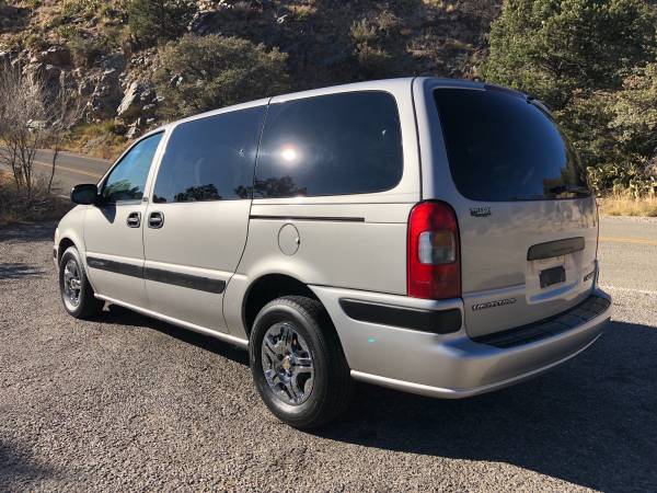 2005 Chevy Venture LS Minivan Low Miles!! - cars & trucks - by owner... for sale in Albuquerque, NM – photo 4