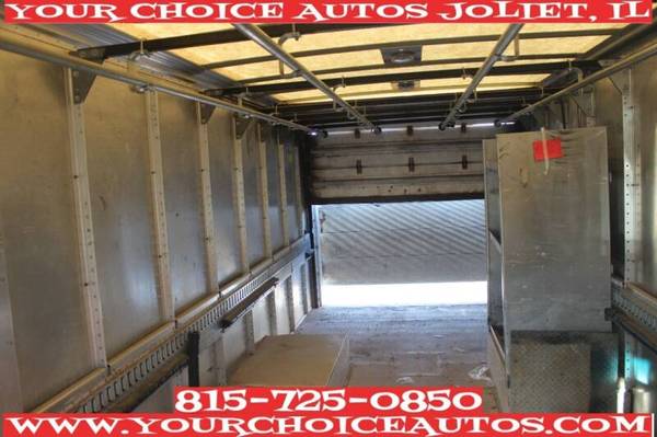 2009 WORKHORSE W42 STEP COMMERCIAL VAN 26FT BOX TRUCK 437109 - cars for sale in Joliet, IL – photo 21