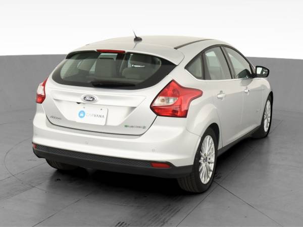 2013 Ford Focus Electric Hatchback 4D hatchback Silver - FINANCE -... for sale in Akron, OH – photo 10