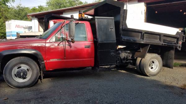 Chevy Dump Truck 3500 4x4 diesel '95 for sale in Kingston, PA – photo 3