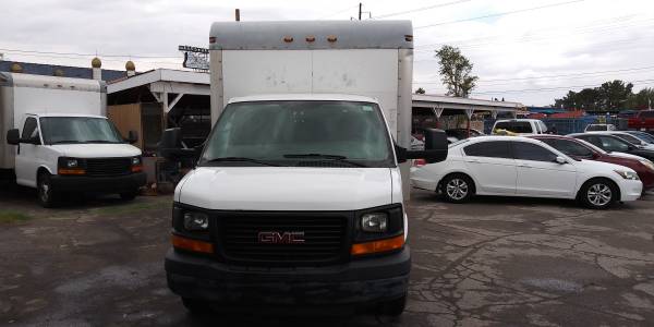2012 GMC BOX TRUCK for sale in El Paso, TX – photo 2