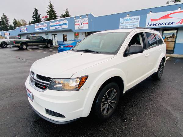 2017 Dodge Journey SE // 3rd row seating // LOW MILES - cars &... for sale in Vancouver, OR – photo 9