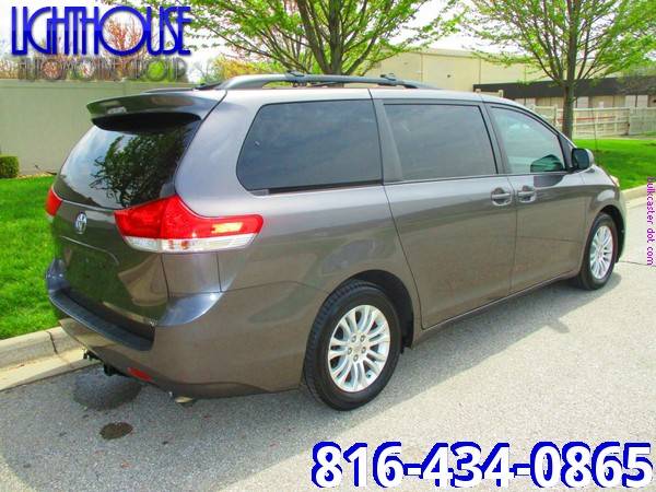 TOYOTA SIENNA XLE, only 72k miles! - - by dealer for sale in Lees Summit, MO – photo 6