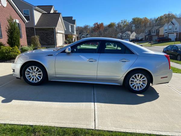 2012 Cadillac CTS 29,902 miles - cars & trucks - by owner - vehicle... for sale in Independence, OH – photo 2
