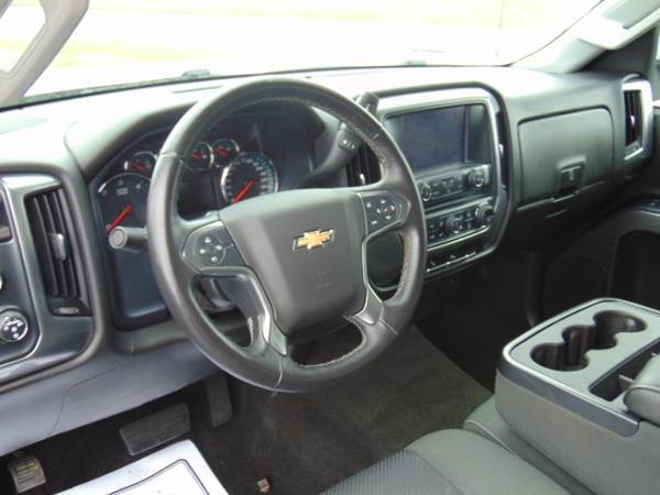 2015 Chevrolet Chevy Silverado 1500 - cars & trucks - by dealer -... for sale in Elkhart, IN – photo 9