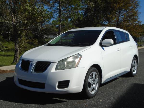 pontiac Vibe 4dr wgn, nice 2010 - cars & trucks - by dealer -... for sale in Gainesville, FL – photo 2