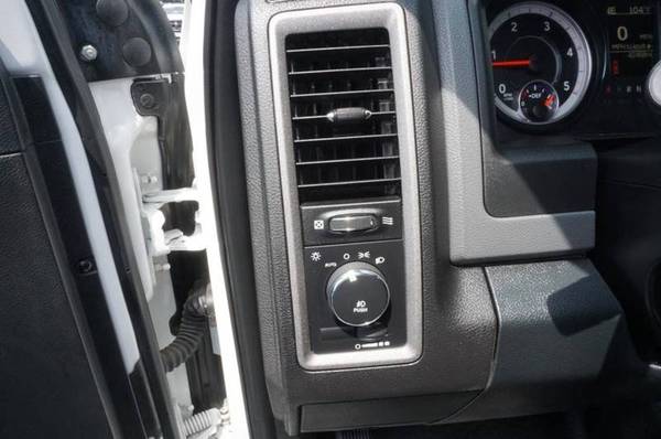 2016 RAM Ram Chassis 5500 4X4 4dr Crew Cab 173.4 in. WB Diesel Trucks for sale in Plaistow, NH – photo 17