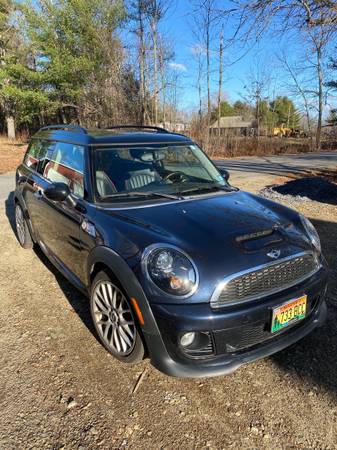 2013 MINI Cooper S - cars & trucks - by owner - vehicle automotive... for sale in Washington, ME – photo 2