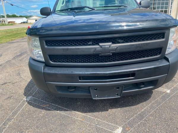 2011 Chevrolet Chevy Silverado 1500 Work Truck 4x4 2dr Regular Cab 8... for sale in Lancaster, OH – photo 4