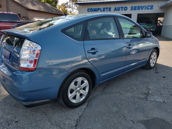 2007 toyota prius sharp - cars & trucks - by dealer - vehicle... for sale in Cedar Falls, IA – photo 5