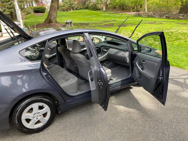 2011 Toyota Prius two for sale in Hackettstown, NJ – photo 13