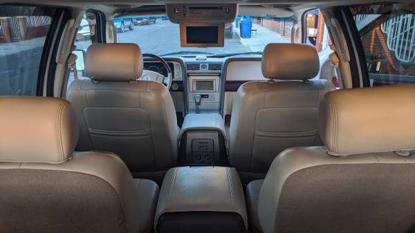 2004 Lincoln Navigator Ultimate for sale in Brooklyn, NY – photo 8