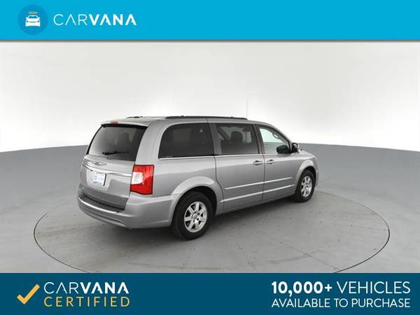 2013 Chrysler Town and Country Touring Minivan 4D mini-van Silver - for sale in Akron, OH – photo 11