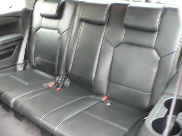 11 Honda Pilot EXL, Leather, Sunroof, DVD, Only 129K! Mint! We Finance for sale in binghamton, NY – photo 15
