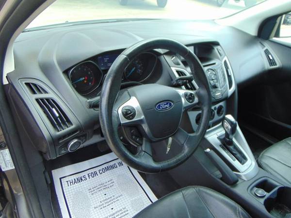 2014 Ford Focus Se (CLEAN!) for sale in Devine, TX – photo 4