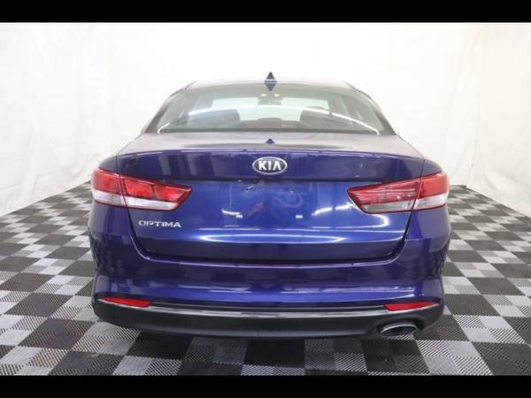 2018 KIA OPTIMA LX - - by dealer - vehicle automotive for sale in Akron, OH – photo 8