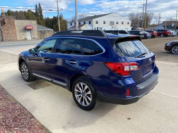 2017 Subaru Outback 2 5i Touring AWD - Only 18, 626 Miles - cars & for sale in Chicopee, MA – photo 3