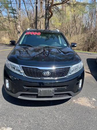 2015 Kia Sorento AWD ex Low Miles EXCELLENT shape! for sale in Rochester , NY – photo 2