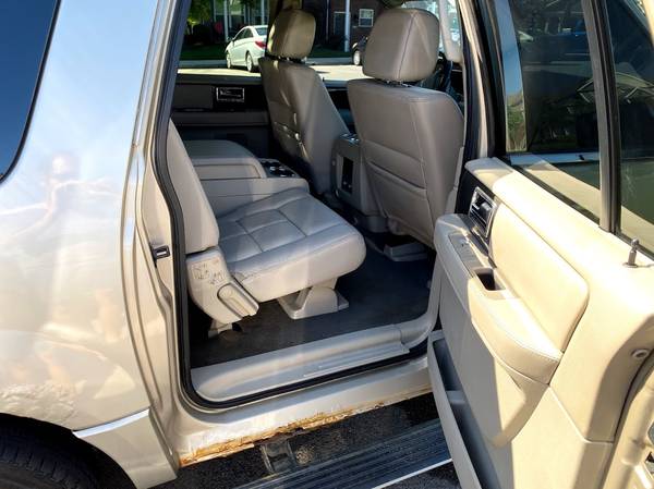 2008 Lincoln Navigator L - cars & trucks - by owner - vehicle... for sale in Lexington, KY – photo 7