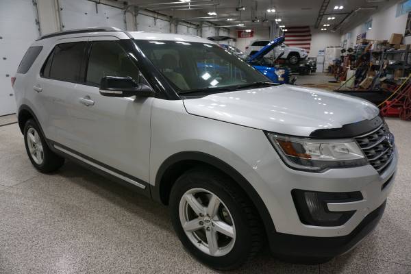 Heated Seats/Back Up Camera/Remote Start 2016 Ford Explorer XLT for sale in Ammon, ID – photo 2