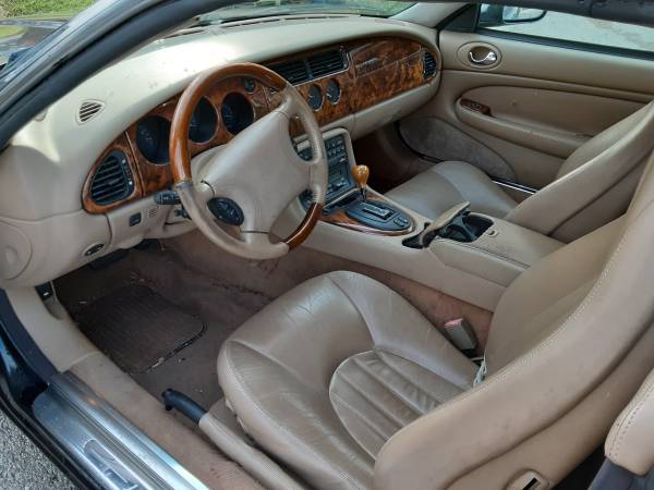 1997 Jaguar XK8 - cars & trucks - by owner - vehicle automotive sale for sale in milwaukee, WI – photo 6