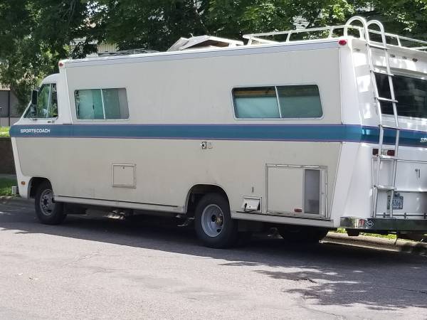 Unique 1975 25' Sportscoach for sale in Des Moines, IA