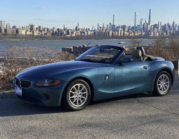 Bmw Z4 Convertible New Car Condition - 14, 750 (New Jersey) - cars for sale in North Bergen, NJ – photo 2