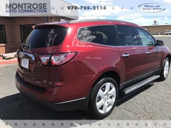 2017 Chevrolet Traverse LT - cars & trucks - by dealer - vehicle... for sale in MONTROSE, CO – photo 4