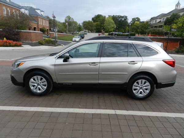 2015 Subaru Outback 2.5I Premium AWD ~ Low Miles ~ Loaded ~ $309... for sale in Carmel, IN – photo 2