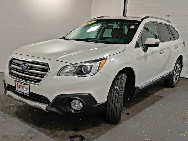 2017 Subaru Outback 3.6R Touring Financing Options Available!!! -... for sale in Libertyville, IL – photo 3
