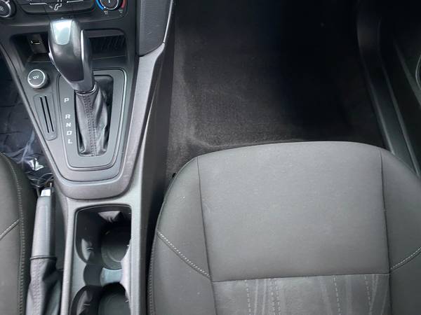 2015 Ford Focus SE Hatchback 4D hatchback White - FINANCE ONLINE -... for sale in San Francisco, CA – photo 21